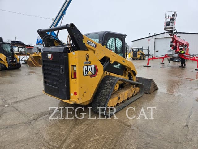 Image of Caterpillar 299D3 equipment image 2