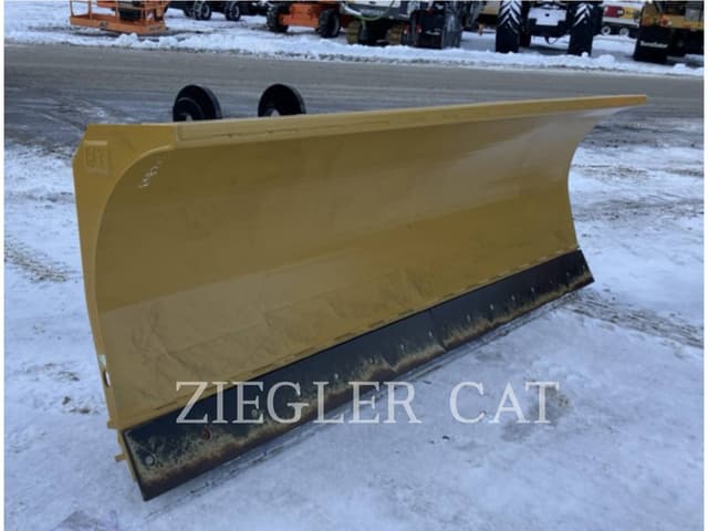 Image of Caterpillar Wheel Loader Plow equipment image 1