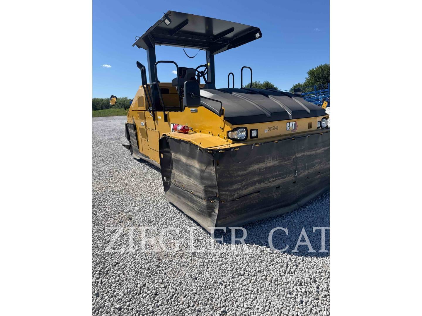 2021 Caterpillar CW34 Equipment Image0