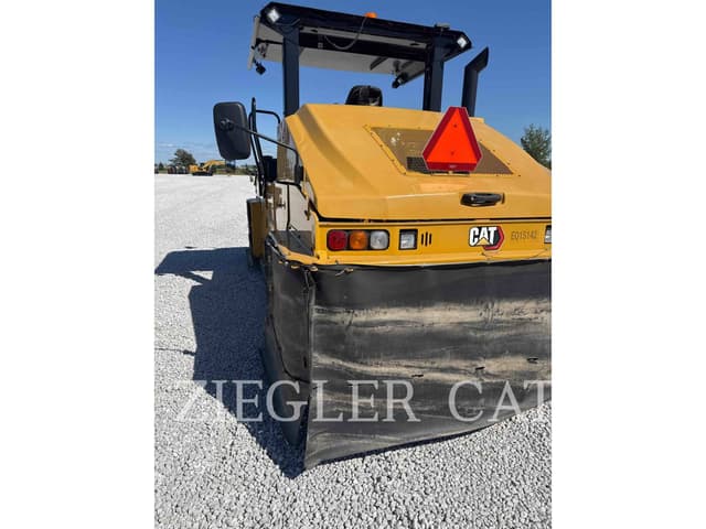 Image of Caterpillar CW34 equipment image 3