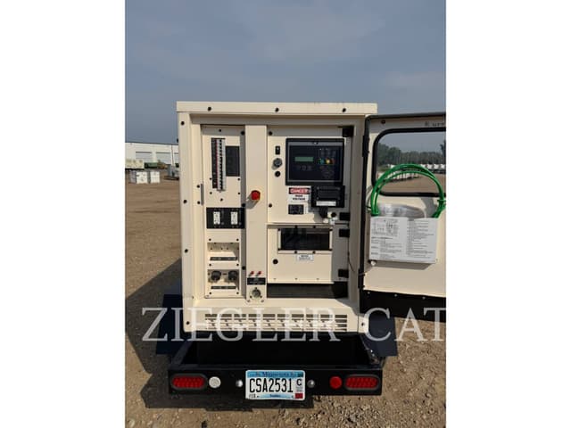 Image of Caterpillar XQ35 equipment image 4