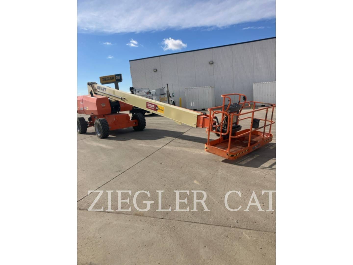 2021 JLG 800S Equipment Image0