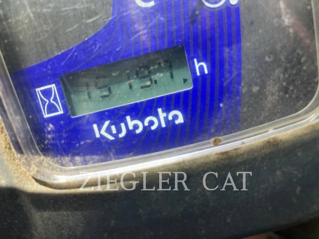 Image of Kubota SSV75 equipment image 4