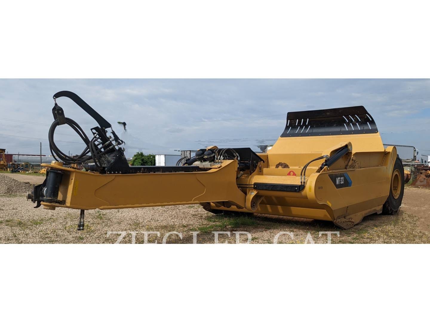 2021 Mobile Track Solutions MT-33 Equipment Image0