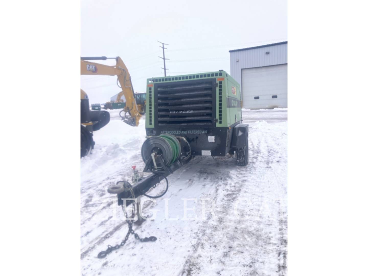 2021 Sullair 375H Equipment Image0