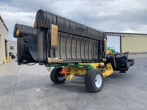 Image of Oxbo 2340 equipment image 2