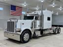 2021 Peterbilt 389 Image