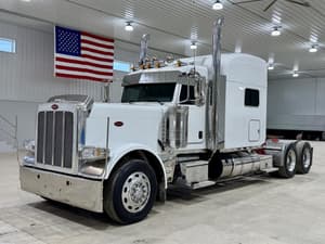 2021 Peterbilt 389 Image