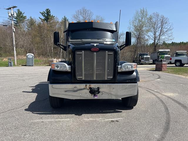 Image of Peterbilt 567 equipment image 1