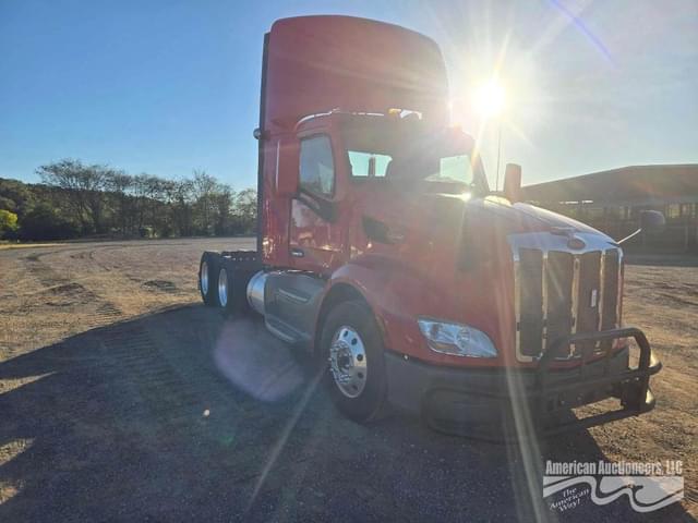 Image of Peterbilt 579 equipment image 2