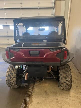 Image of Polaris General 1000 Deluxe equipment image 2