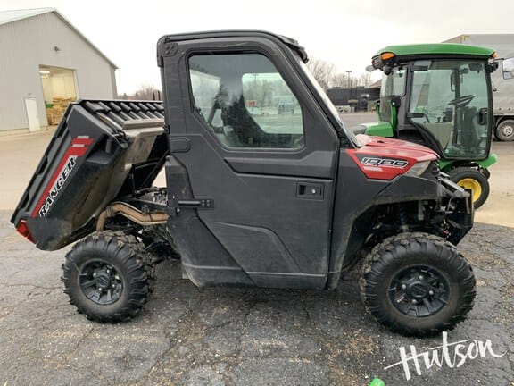 2021 Polaris Ranger 1000 Equipment Image0