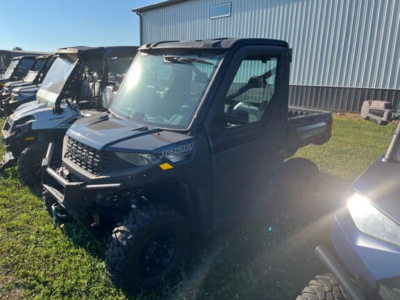 2021 Polaris Ranger 1000 Equipment Image0