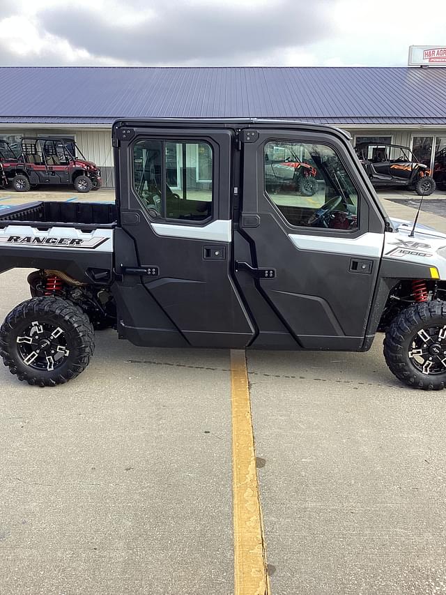 Image of Polaris Ranger Crew XP 1000 Northstar Premium equipment image 1