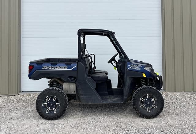 Image of Polaris Ranger XP 1000 equipment image 2