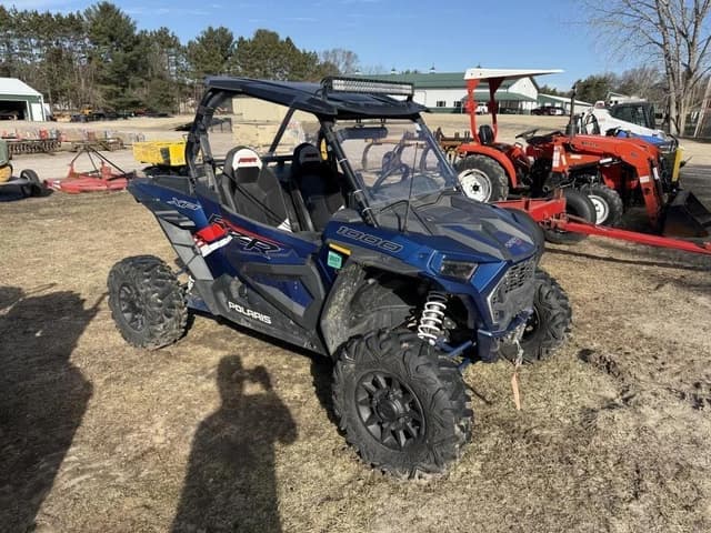 Image of Polaris RZR 1000 equipment image 2
