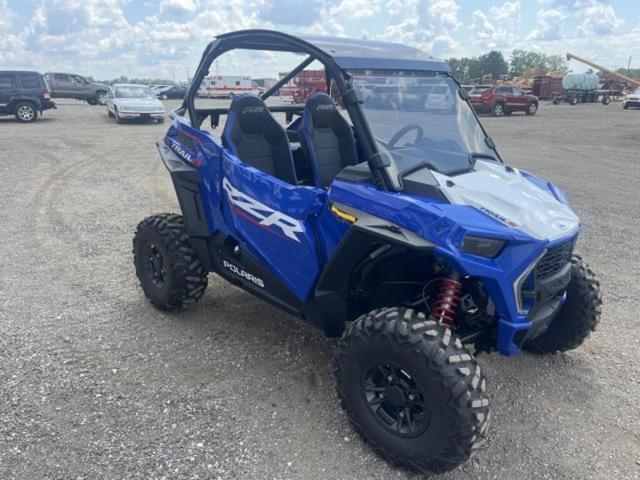 Image of Polaris RZR Trail S 1000 equipment image 4