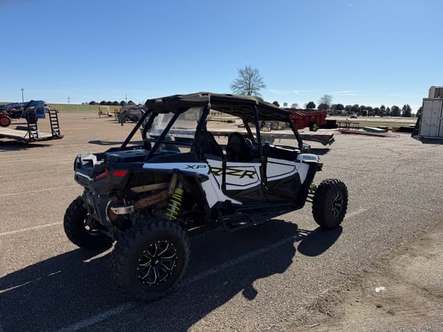 Image of Polaris RZR XP 1000 equipment image 3