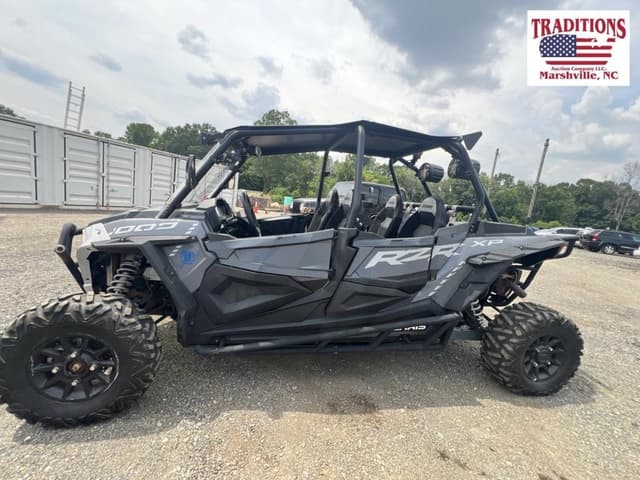 Image of Polaris RZR 1000 equipment image 2