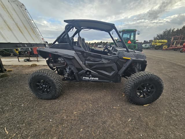 Image of Polaris RZR XP 4 Turbo Dynamix equipment image 3