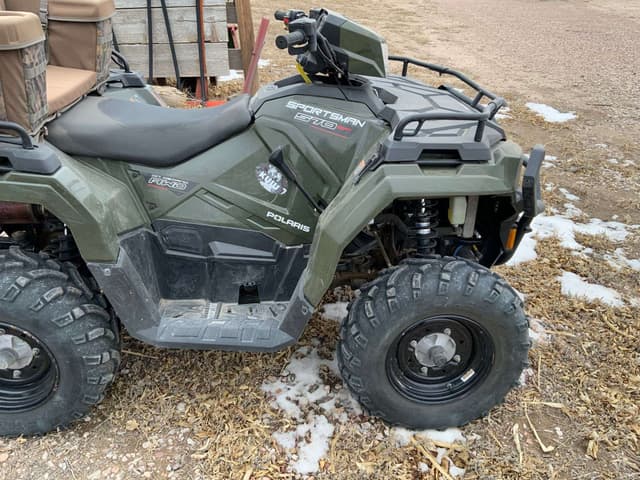 Image of Polaris Sportsman 570 equipment image 3