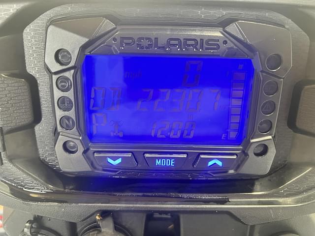 Image of Polaris Sportsman Touring 570 EFI equipment image 2