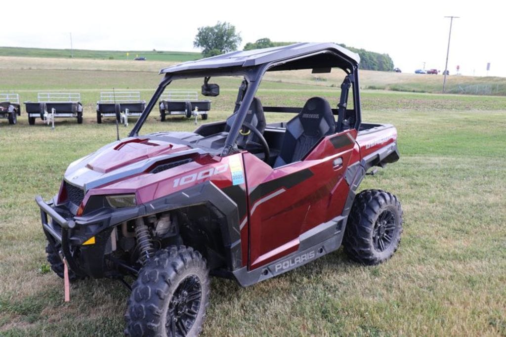 Main image Polaris General 1000