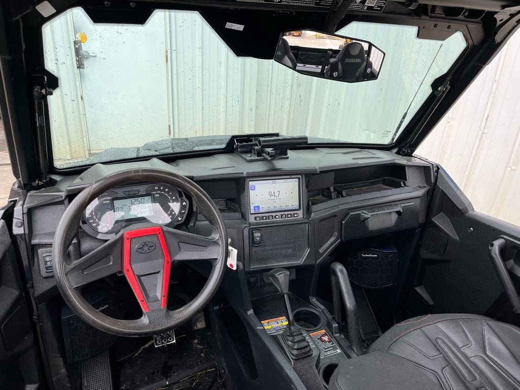 2021 Polaris General 1000 XP Deluxe Equipment Image0