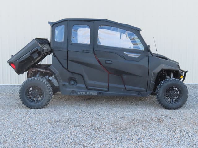 Image of Polaris Ranger XP 1000 equipment image 4