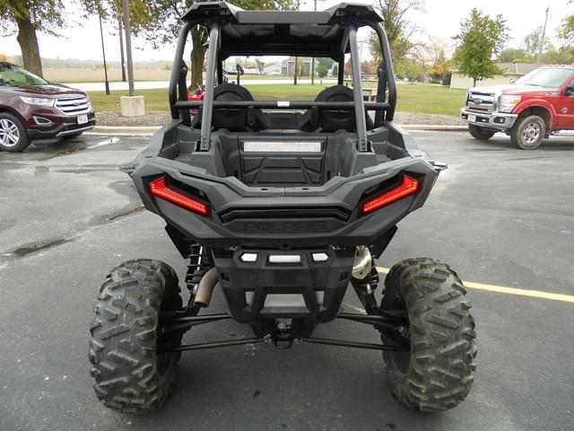 Image of Polaris RZR XP 1000 Sport equipment image 4