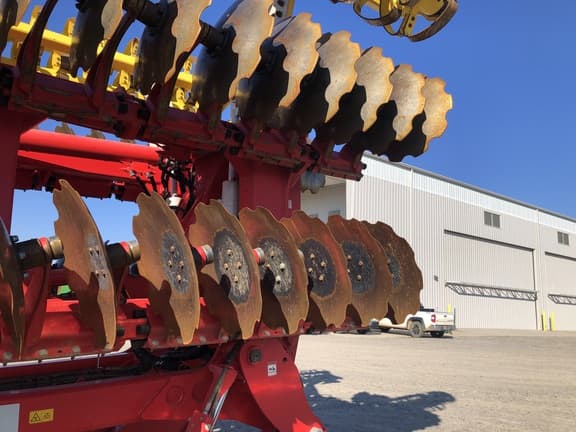 Image of Pottinger Terradisc 8001T equipment image 1