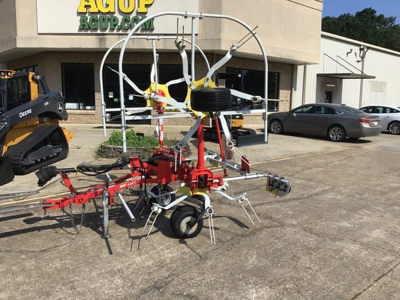 2021 Pottinger HIT 4.54T Equipment Image0