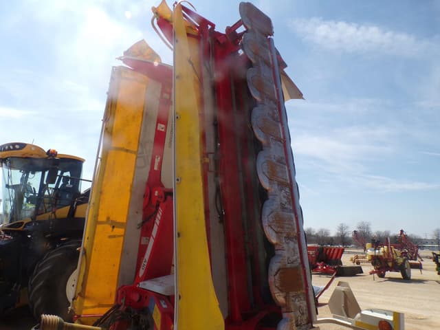 Image of Pottinger Novacat 351 equipment image 3