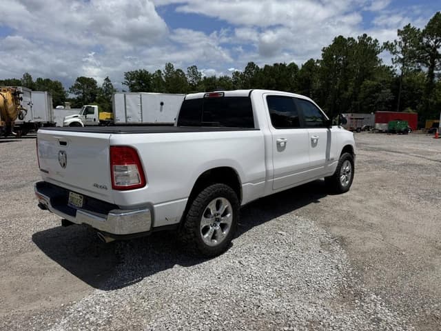 Image of Dodge Ram 1500 equipment image 4