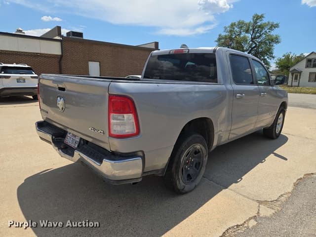Image of Dodge Ram 1500 equipment image 4
