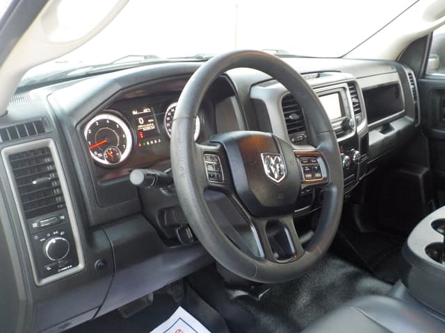 Image of Ram 1500 equipment image 4