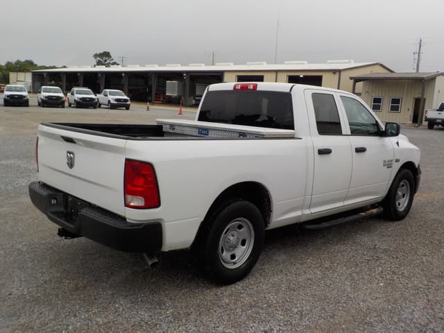 Image of Dodge Ram 1500 equipment image 2