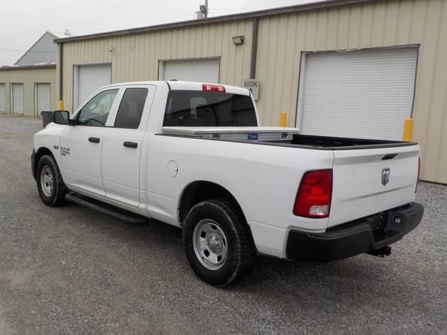 Image of Dodge Ram 1500 equipment image 3