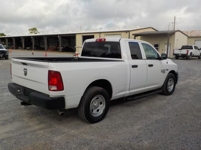 Image of Dodge Ram 1500 equipment image 2
