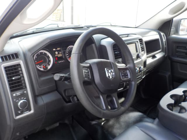 Image of Dodge Ram 1500 equipment image 4