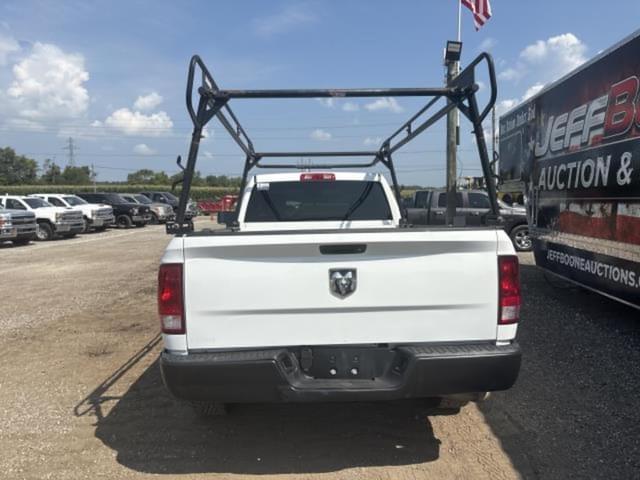 Image of Dodge Ram 1500 equipment image 2