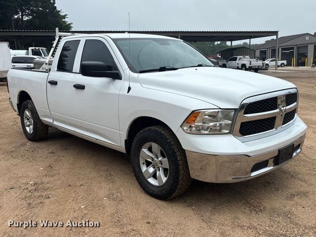 Image of Dodge Ram 1500 equipment image 2