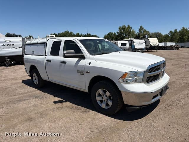 Image of Dodge Ram 1500 equipment image 2