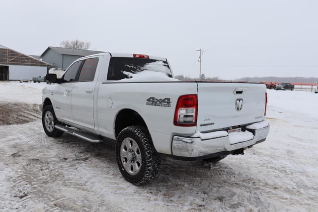 Image of Dodge Ram 2500 equipment image 4