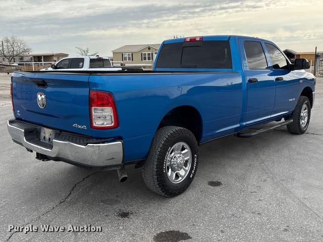 Image of Dodge Ram 2500 equipment image 4