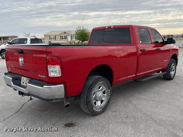 Image of Dodge Ram 2500 equipment image 4