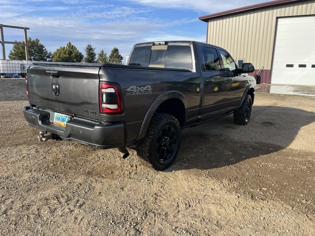 Image of Dodge Ram 2500 equipment image 3