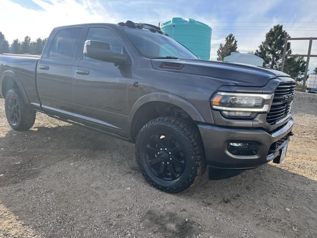 Image of Dodge Ram 2500 equipment image 2