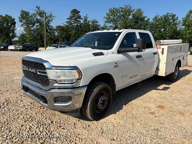 2021 Dodge Ram 3500 Equipment Image0