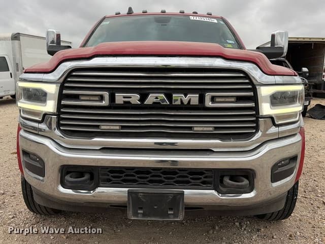 Image of Dodge Ram 5500 equipment image 1